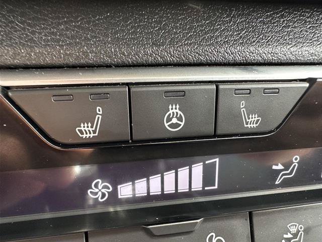 Used 2024 Nissan Altima 2.0 SR FWD image 28