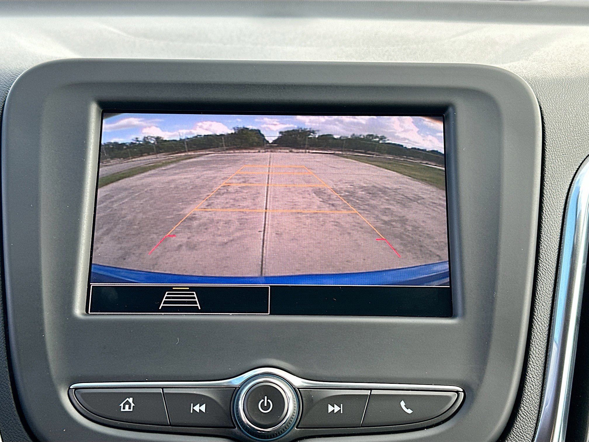 Used 2024 Chevrolet Equinox LT image 13