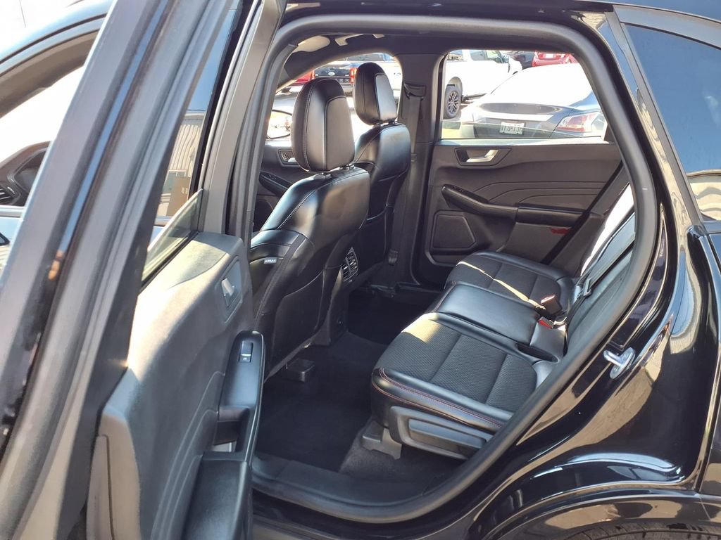 Certified 2024 Ford Escape ST-Line AWD/4WD image 28