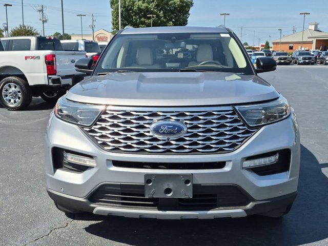 Certified 2021 Ford Explorer Platinum w/ Equipment Group 601A AWD/4WD image 9