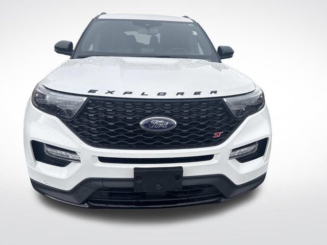 Certified 2024 Ford Explorer ST w/ Technology Package image 11