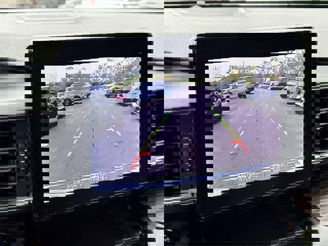 Certified 2024 Ford Explorer Limited image 33