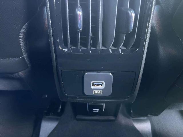Used 2026 Jeep Compass Latitude AWD/4WD image 12