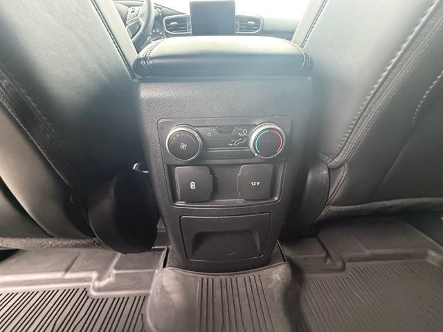 Certified 2023 Ford Explorer XLT w/ Equipment Group 202A AWD/4WD image 19