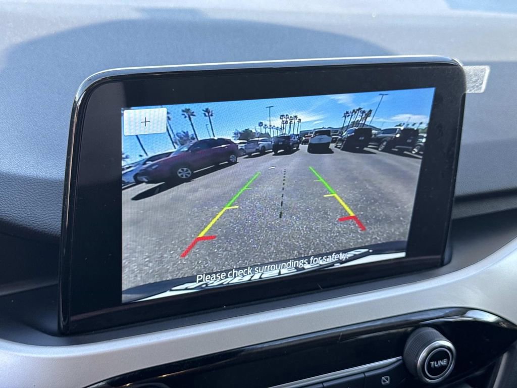 Certified 2022 Ford Escape SE image 16