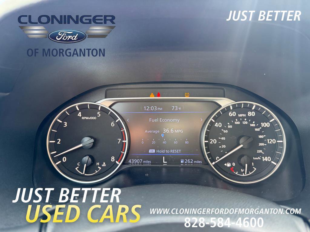 Used 2025 Nissan Altima 2.5 SV FWD image 25