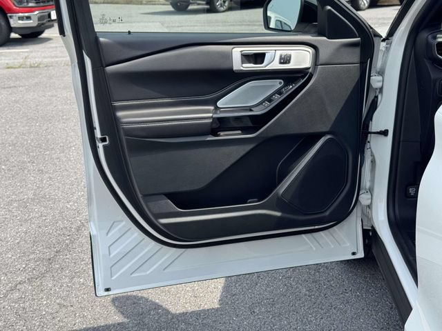 Certified 2023 Ford Explorer ST w/ Equipment Group 401A AWD/4WD image 14