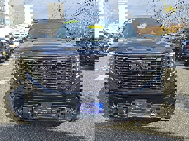 Used 2023 GMC Sierra 1500 Denali Ultimate image 14