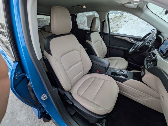 Certified 2021 Ford Escape SEL image 18