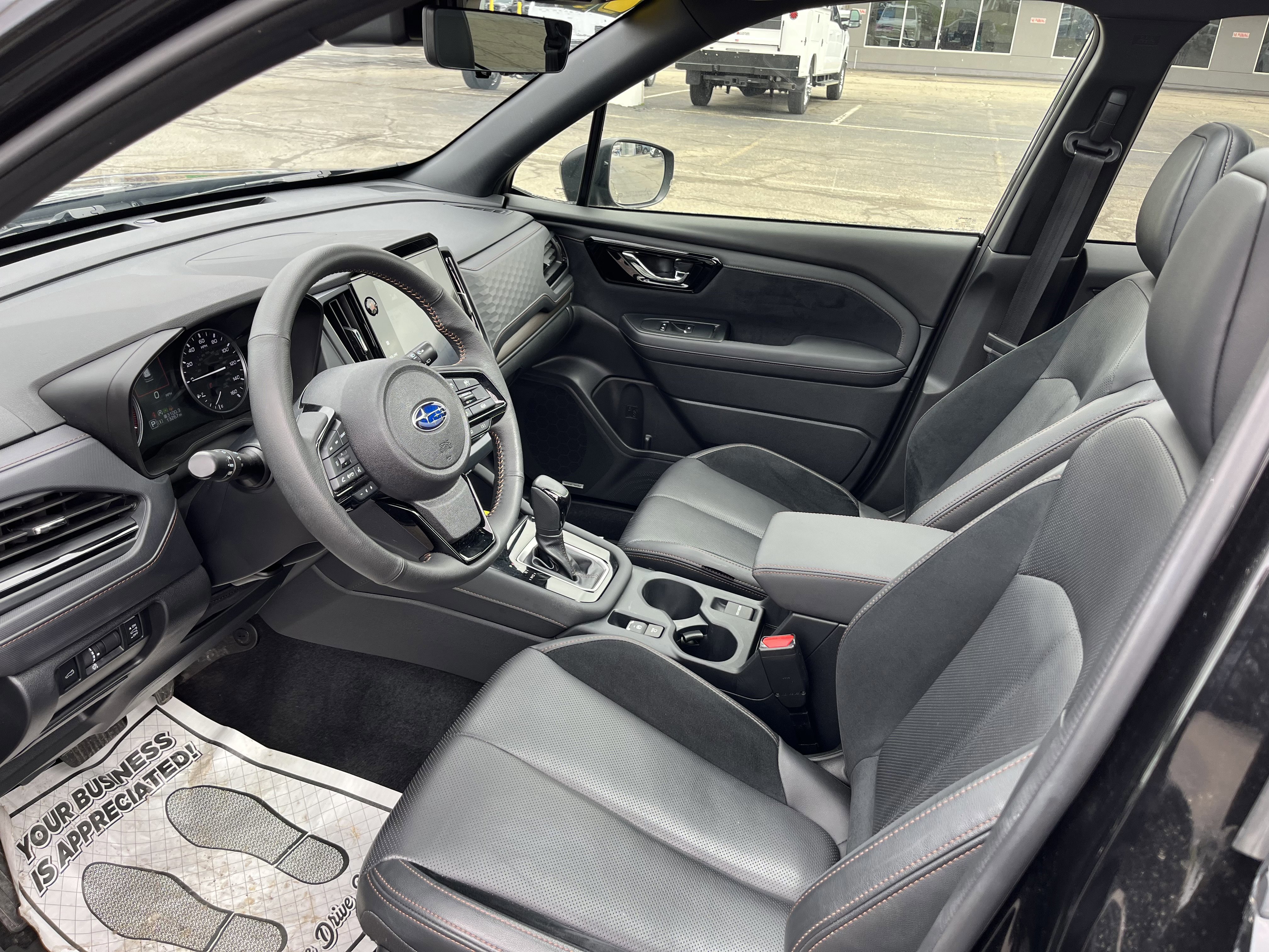 Used 2025 Subaru Forester Touring AWD/4WD image 7