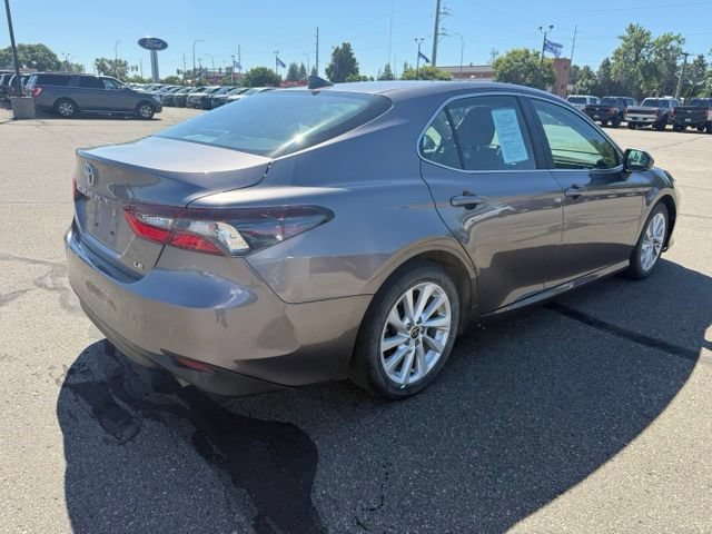 Used 2024 Toyota Camry LE FWD image 10