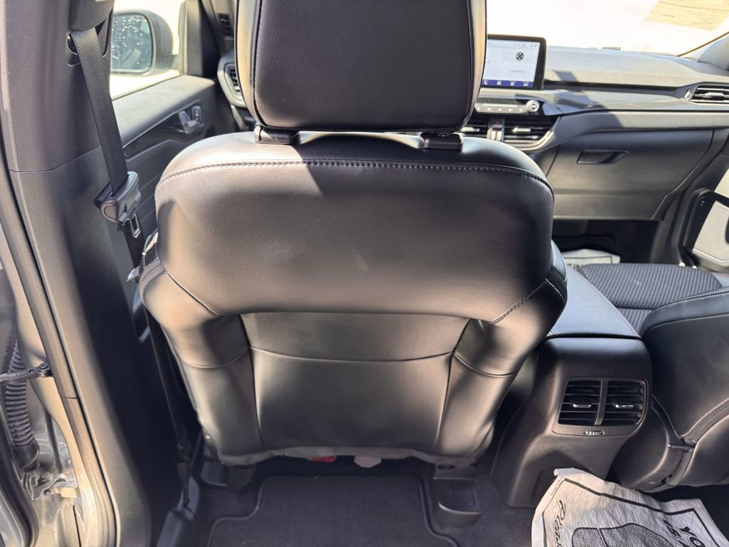 Certified 2023 Ford Escape ST-Line image 31