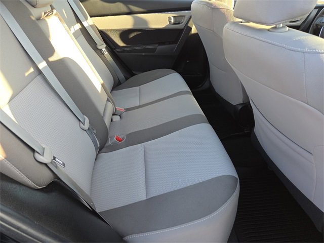 Used 2018 Toyota Corolla L image 24