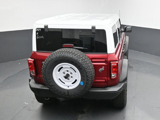 Certified 2025 Ford Bronco Heritage Edition AWD/4WD image 23