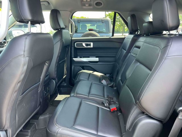 Certified 2023 Ford Explorer XLT w/ Equipment Group 202A AWD/4WD image 11
