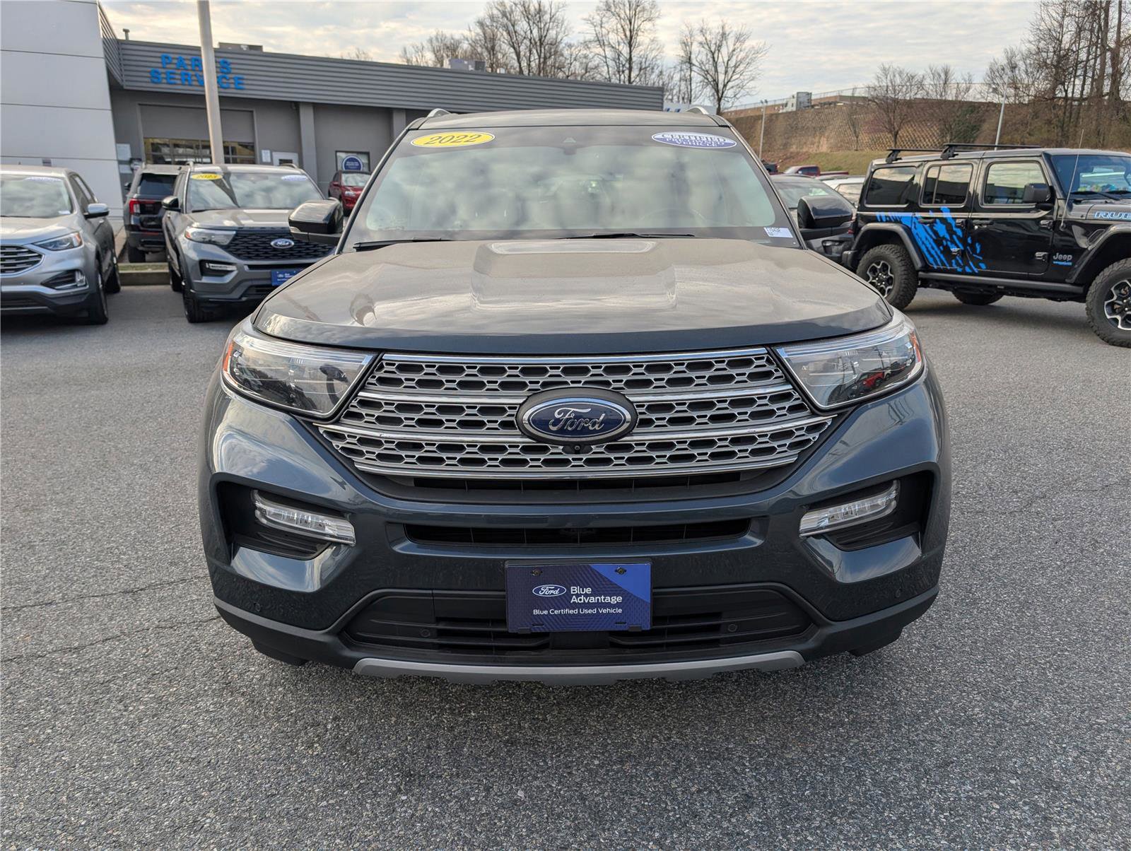 Certified 2022 Ford Explorer Limited w/ Hybrid Equipment Group 310A image 9
