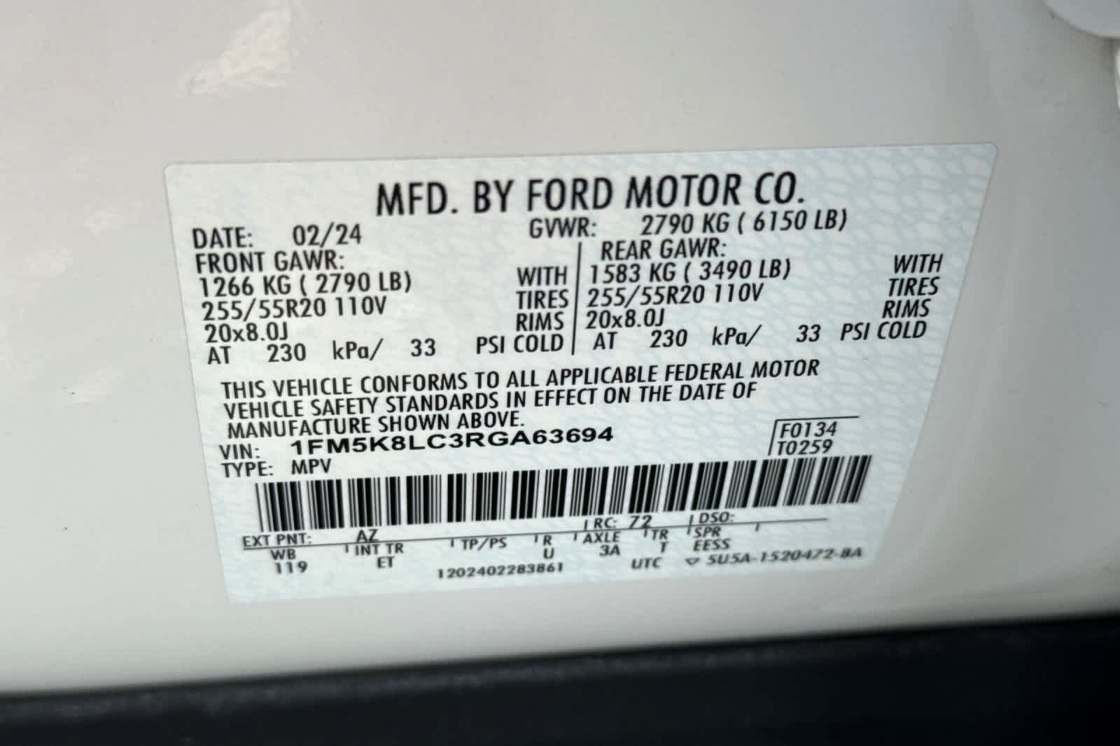 Certified 2024 Ford Explorer King Ranch w/ Technology Package AWD/4WD image 30