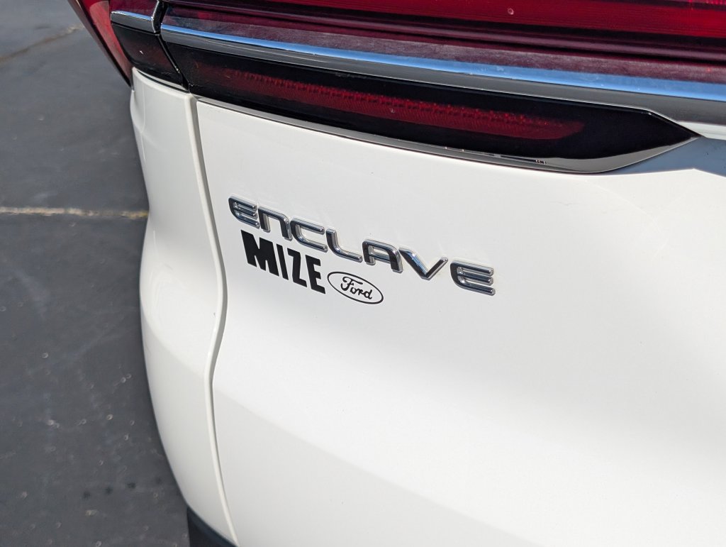 Used 2026 Buick Enclave Preferred FWD image 26