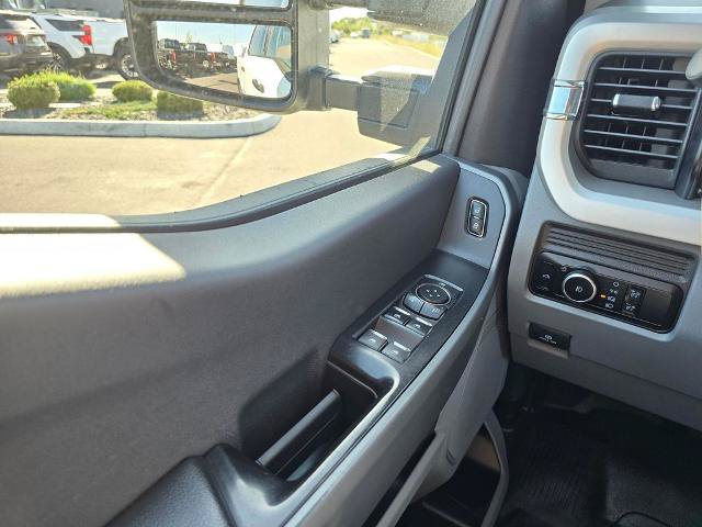 Certified 2024 Ford F350 XLT AWD/4WD image 31