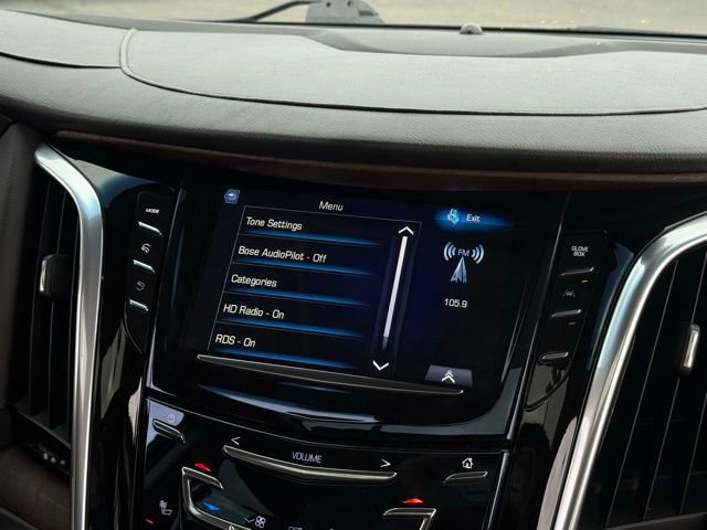 Used 2019 Cadillac Escalade Premium Luxury image 39