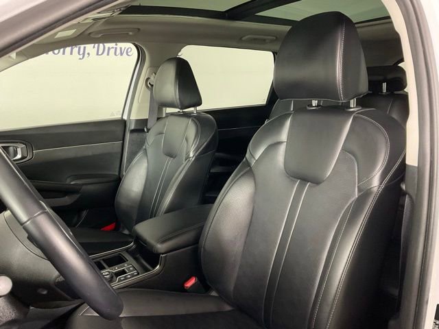 Used 2025 Kia Sorento S w/ Panoramic Sunroof Package image 14