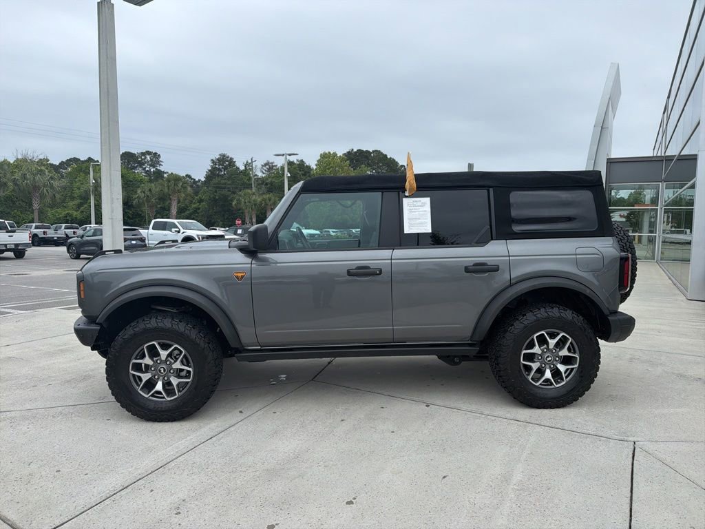 Certified 2022 Ford Bronco Badlands AWD/4WD image 3