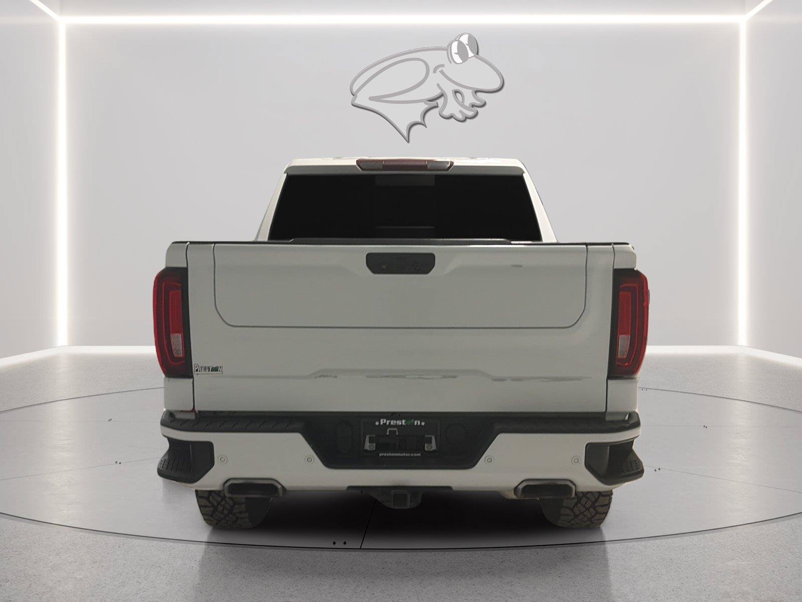Used 2022 GMC Sierra 1500 AT4 w/ AT4 Premium Package AWD/4WD image 4