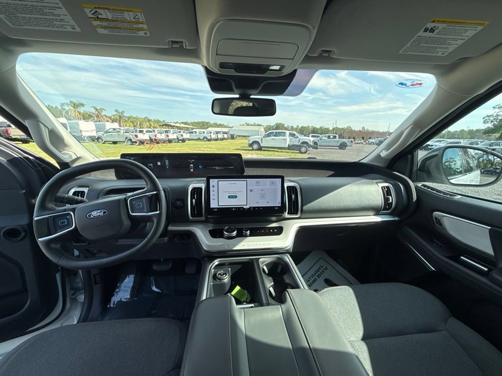 Certified 2025 Ford Expedition Max Active RWD image 13