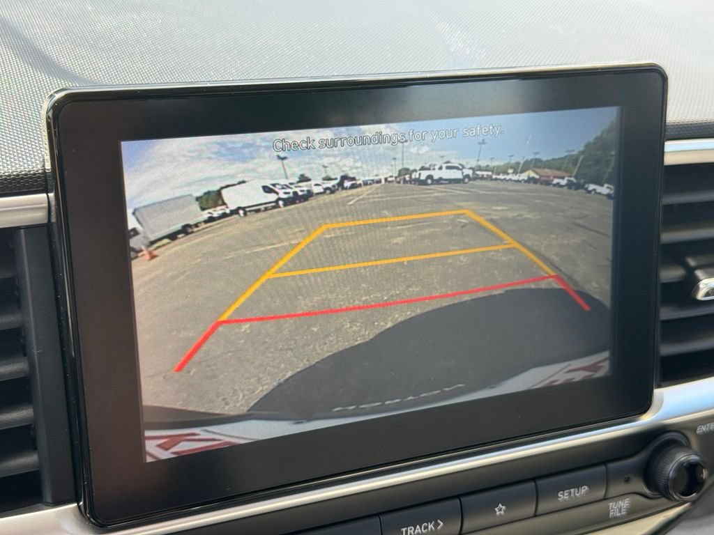 Used 2021 Hyundai Venue SEL w/ Cargo Package FWD image 34