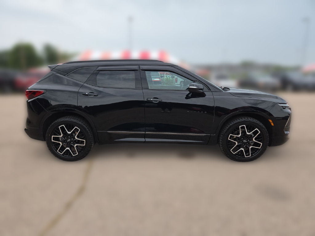 Used 2023 Chevrolet Blazer RS w/ Enhanced Convenience Package AWD/4WD image 8