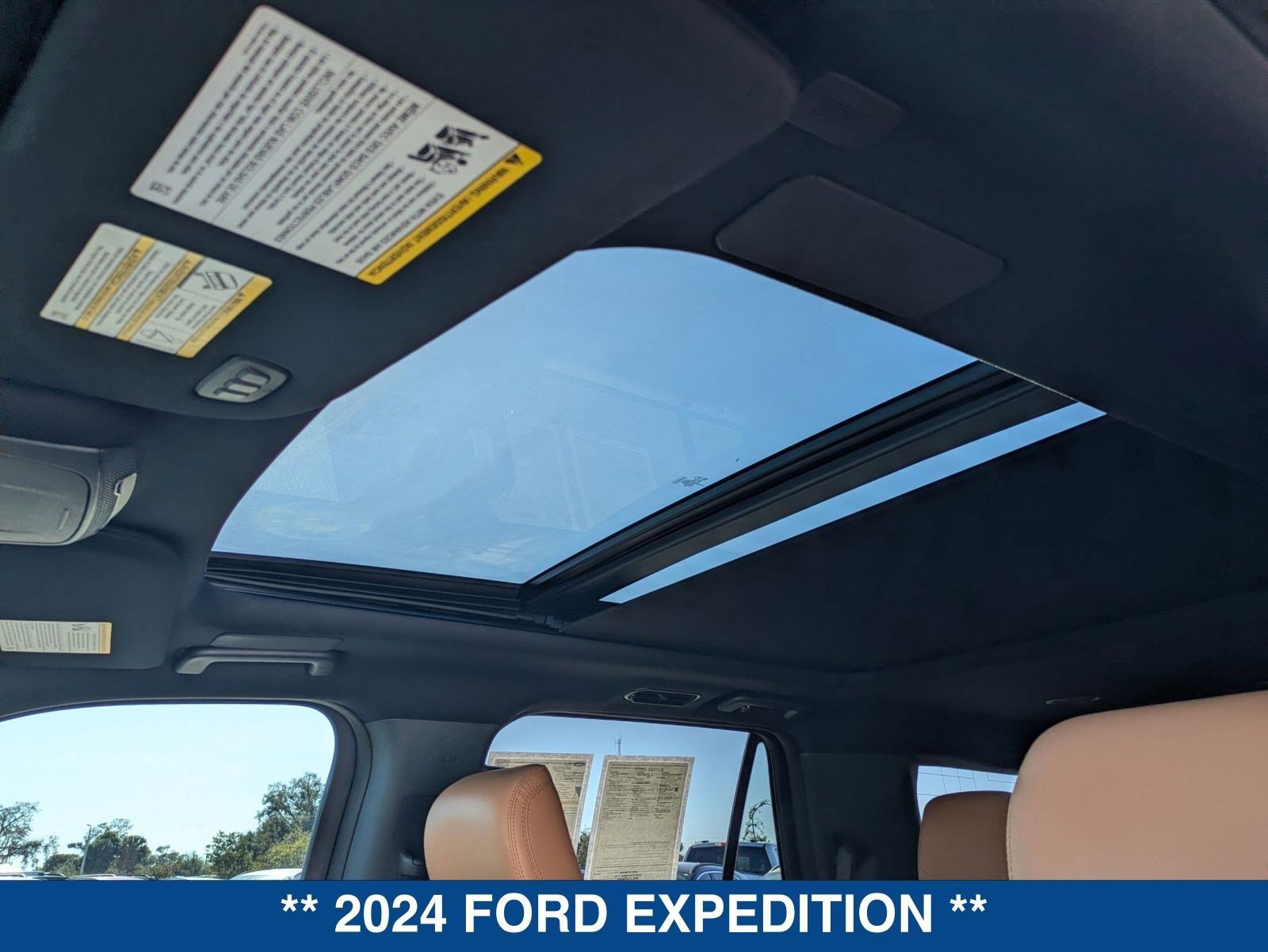 Certified 2024 Ford Expedition Platinum image 24