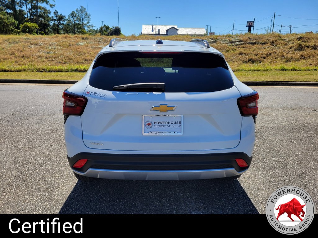 Used 2024 Chevrolet Trax LT FWD image 4