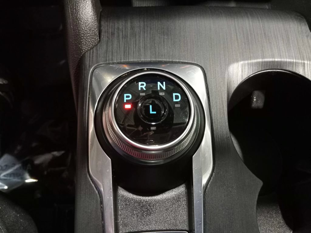 Certified 2024 Ford Escape Active AWD/4WD image 23