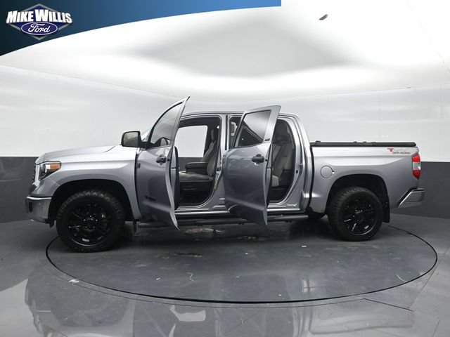 Used 2021 Toyota Tundra SR5 w/ SR5 Leather Package AWD/4WD image 28
