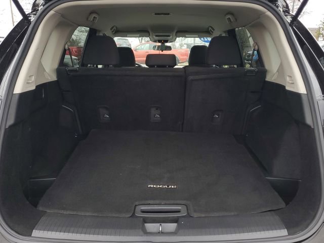 Used 2023 Nissan Rogue S image 7