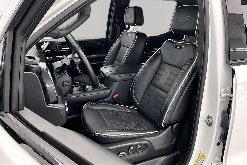 Used 2023 GMC Sierra 1500 AT4X w/ AT4X AEV Edition AWD/4WD image 26