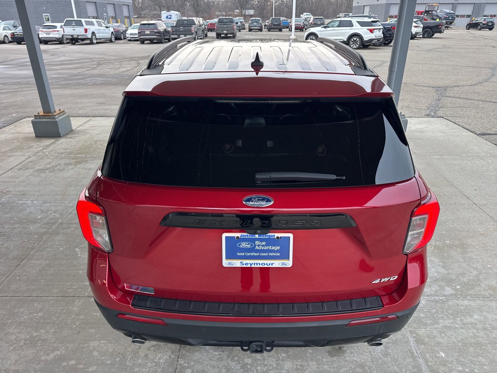 Certified 2024 Ford Explorer ST-Line w/ Class IV Trailer Tow Package image 4