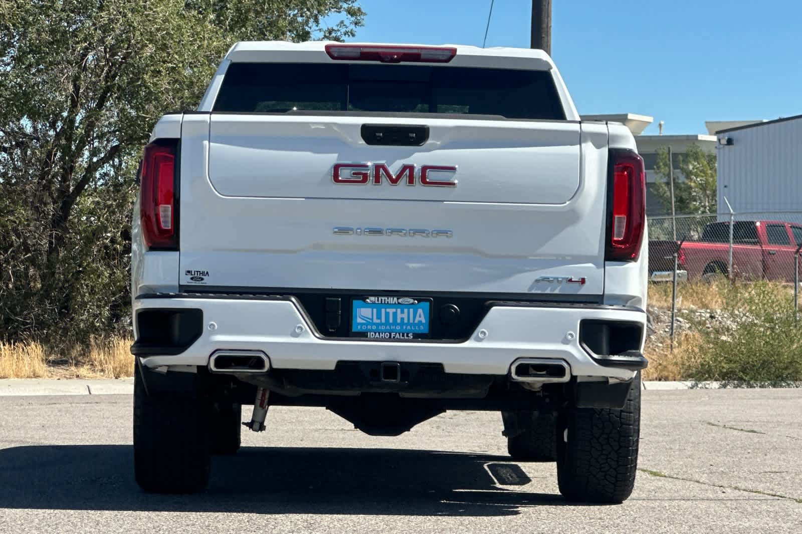 Used 2026 GMC Sierra 1500 AT4 w/ AT4 Premium Package AWD/4WD image 7