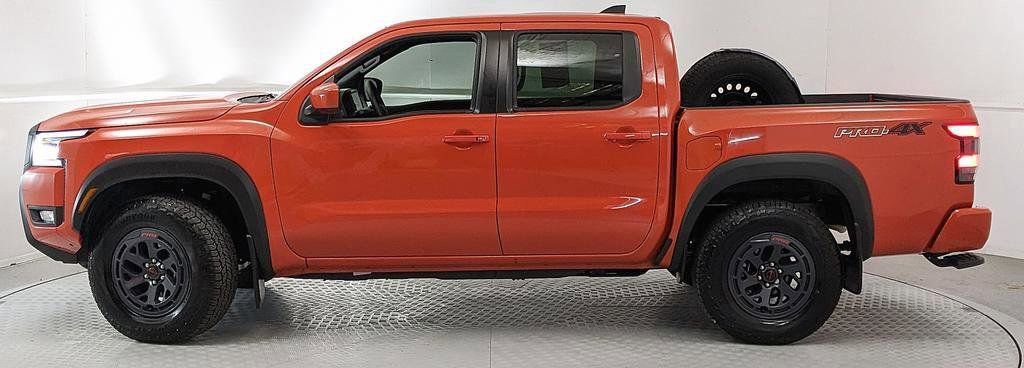 Used 2025 Nissan Frontier PRO-4X w/ Interior Protection Package AWD/4WD image 5