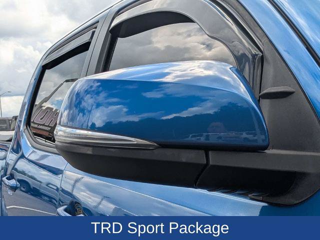 Used 2018 Toyota Tacoma TRD Sport RWD image 14
