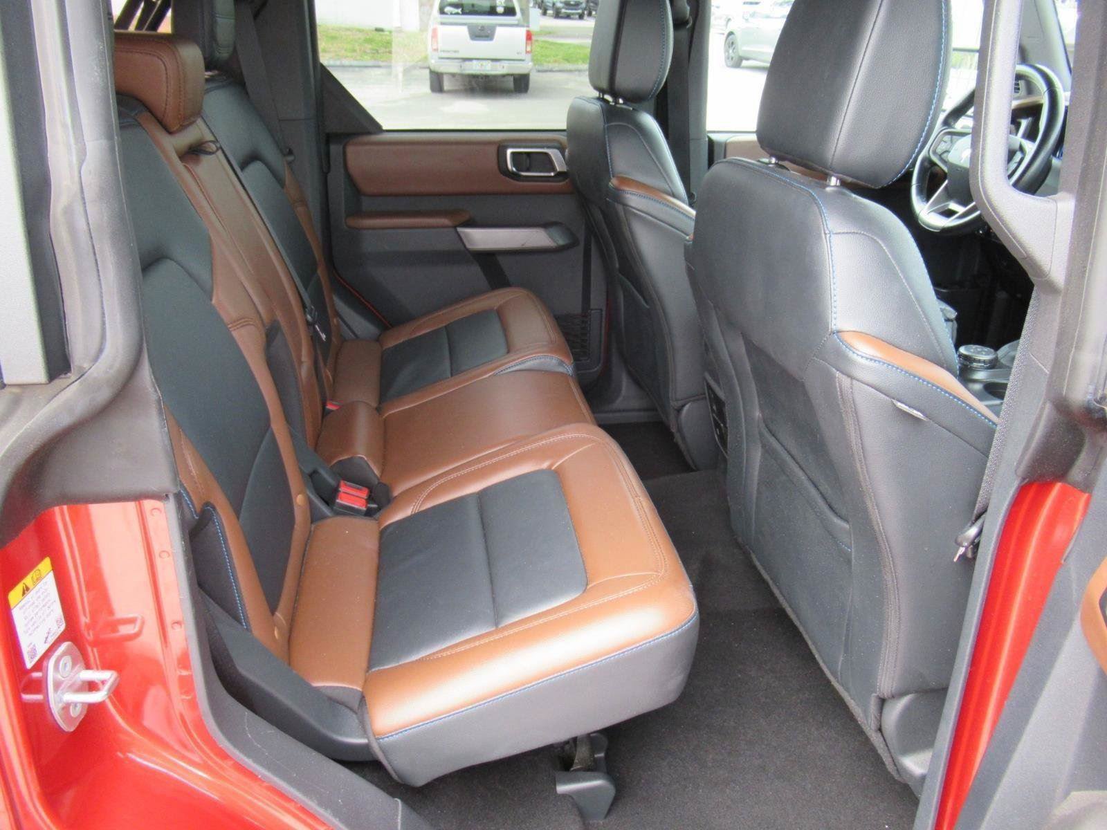 Certified 2022 Ford Bronco Outer Banks AWD/4WD image 32