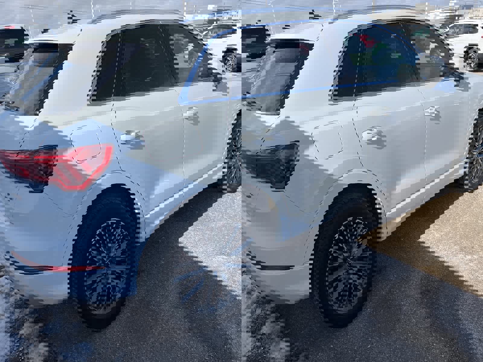 Used 2022 Audi Q3 2.0T Premium w/ Convenience Package image 10