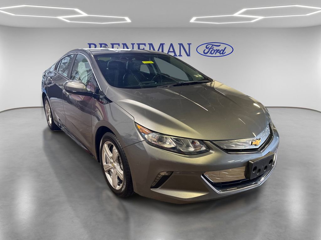 Used 2018 Chevrolet Volt LT w/ LT Driver Confidence Package FWD image 3