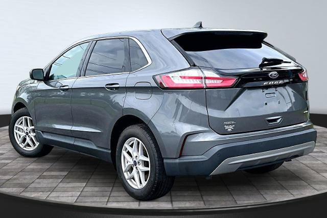 Certified 2023 Ford Edge SEL w/ Convenience Package AWD/4WD image 2