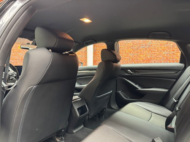 Used 2020 Honda Accord Sport image 24