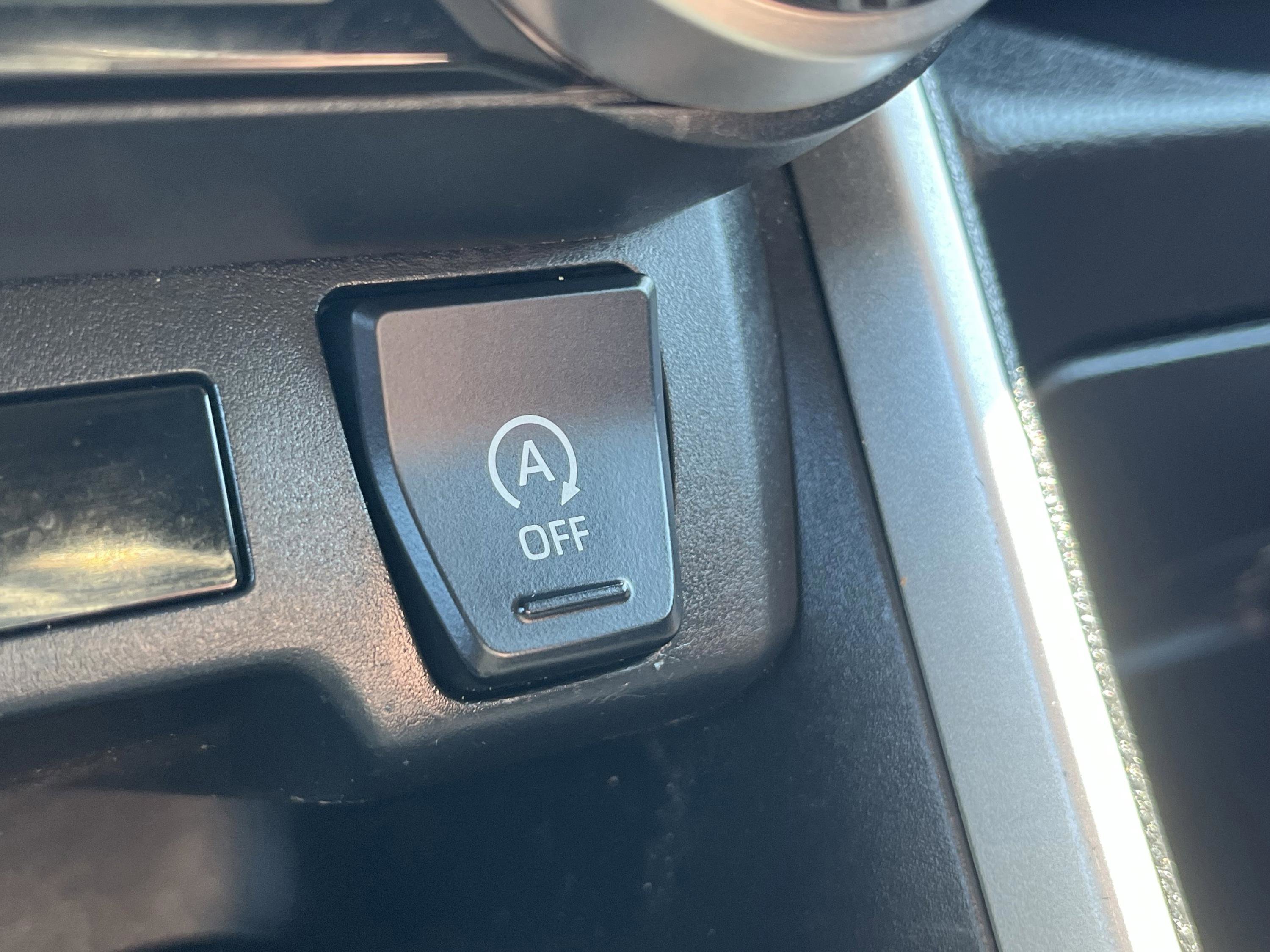 Used 2022 Toyota RAV4 XLE image 20