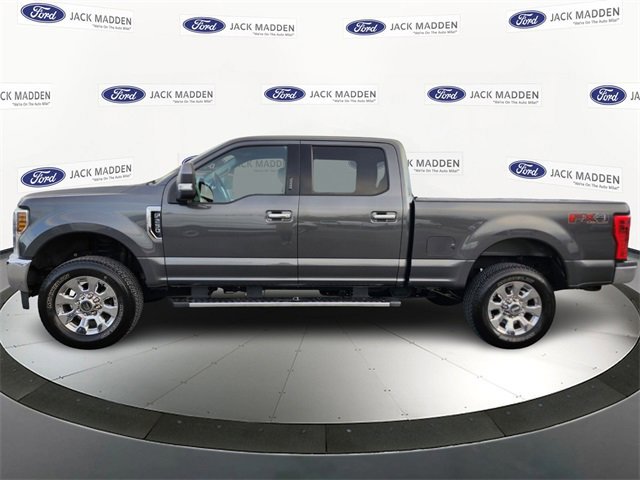Certified 2019 Ford F250 Lariat w/ Chrome Package image 6