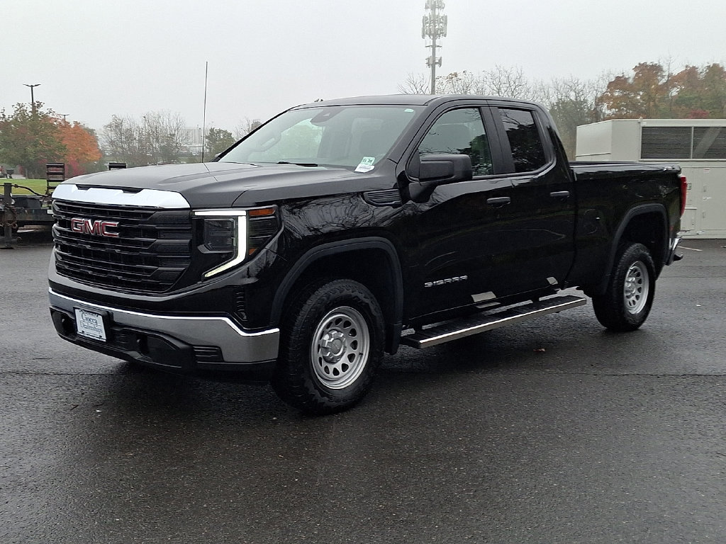 Used 2023 GMC Sierra 1500 Pro w/ Pro Value Package AWD/4WD image 6