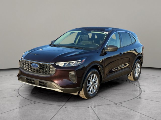 Certified 2023 Ford Escape Active AWD/4WD image 3