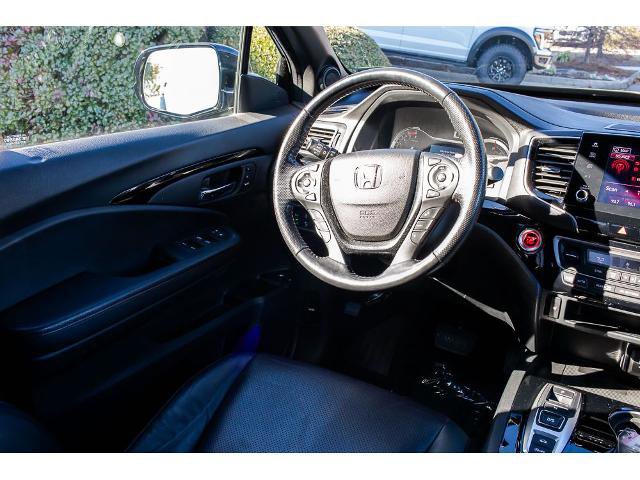 Used 2022 Honda Ridgeline Black Edition image 13